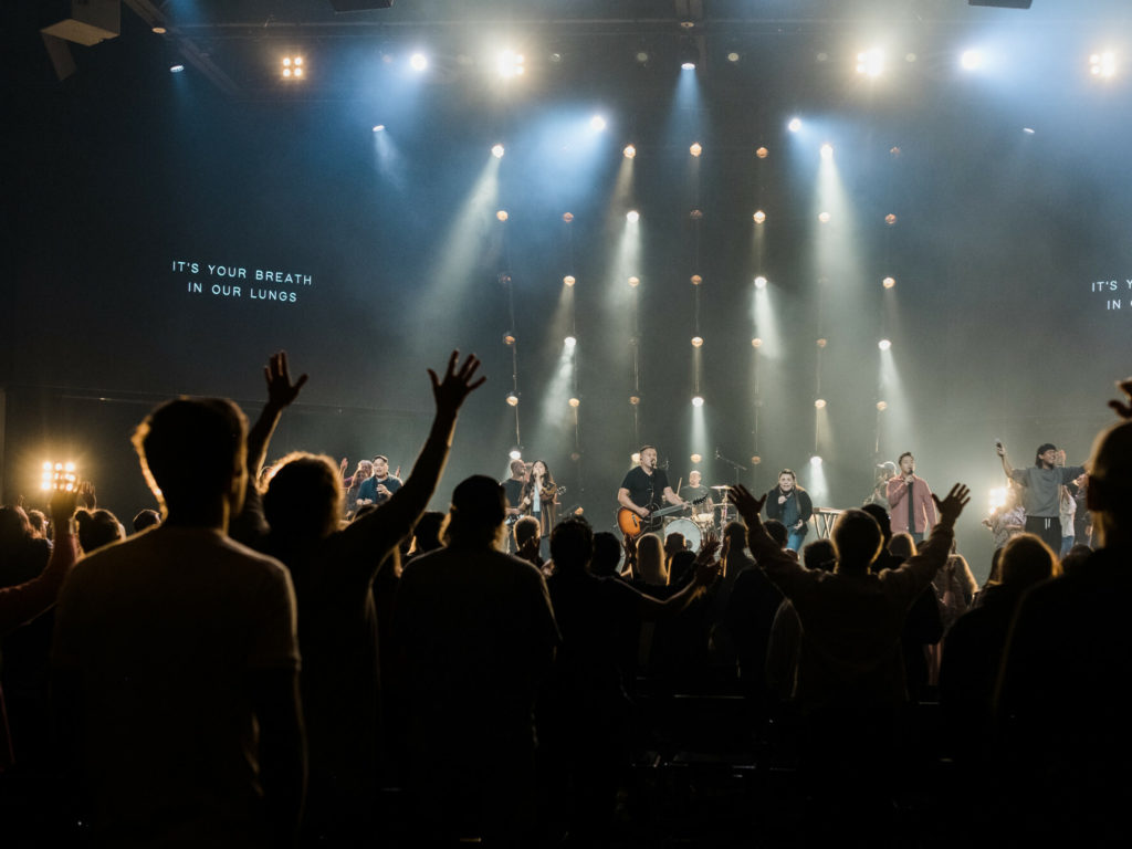 Mariners Church Inspire People to Follow Jesus and Fearlessly Change the World